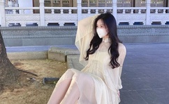 一个在上面吃一个在下面做那个